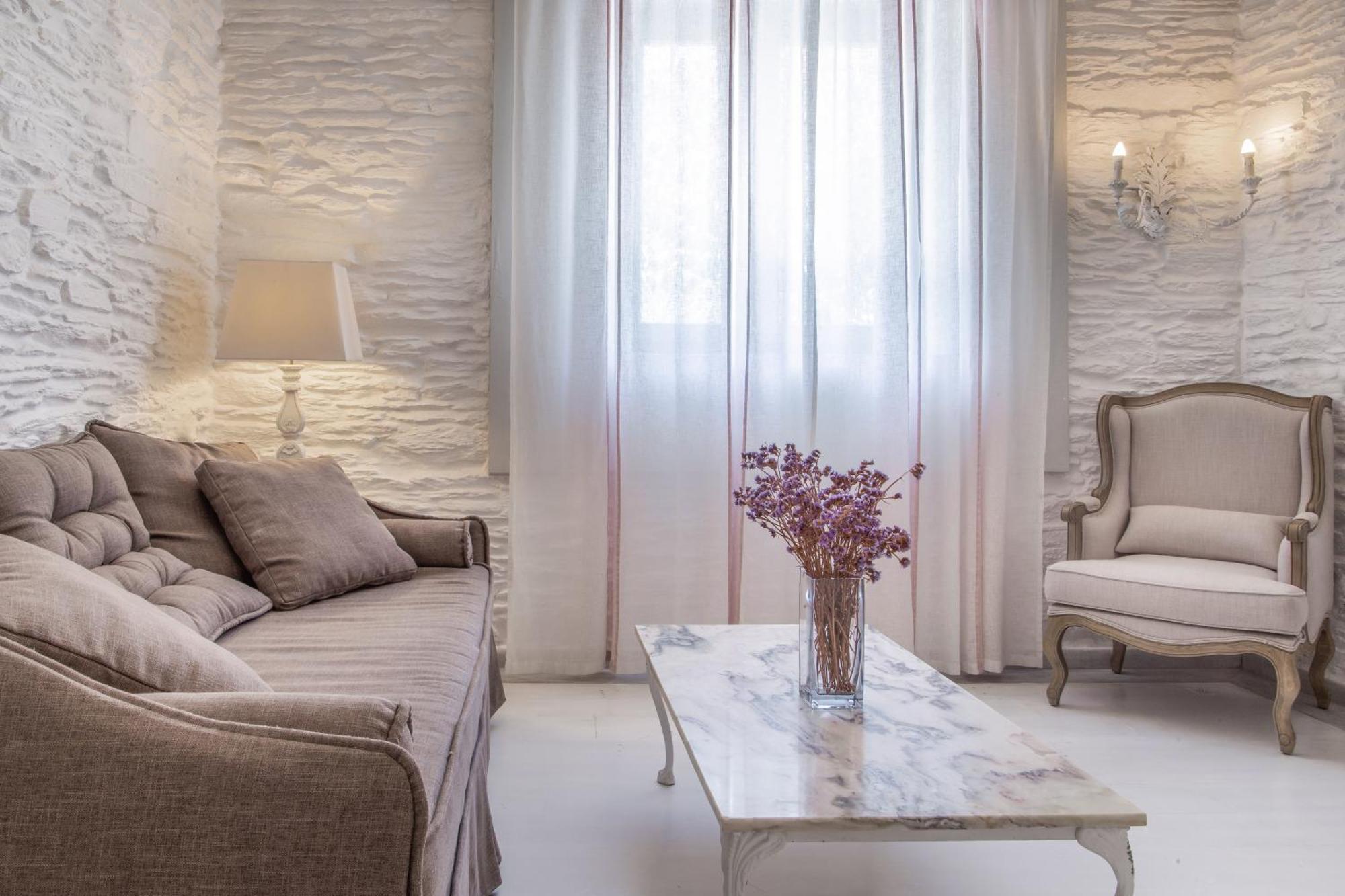 Micra Anglia Boutique Hotel & Spa Ándros Dış mekan fotoğraf