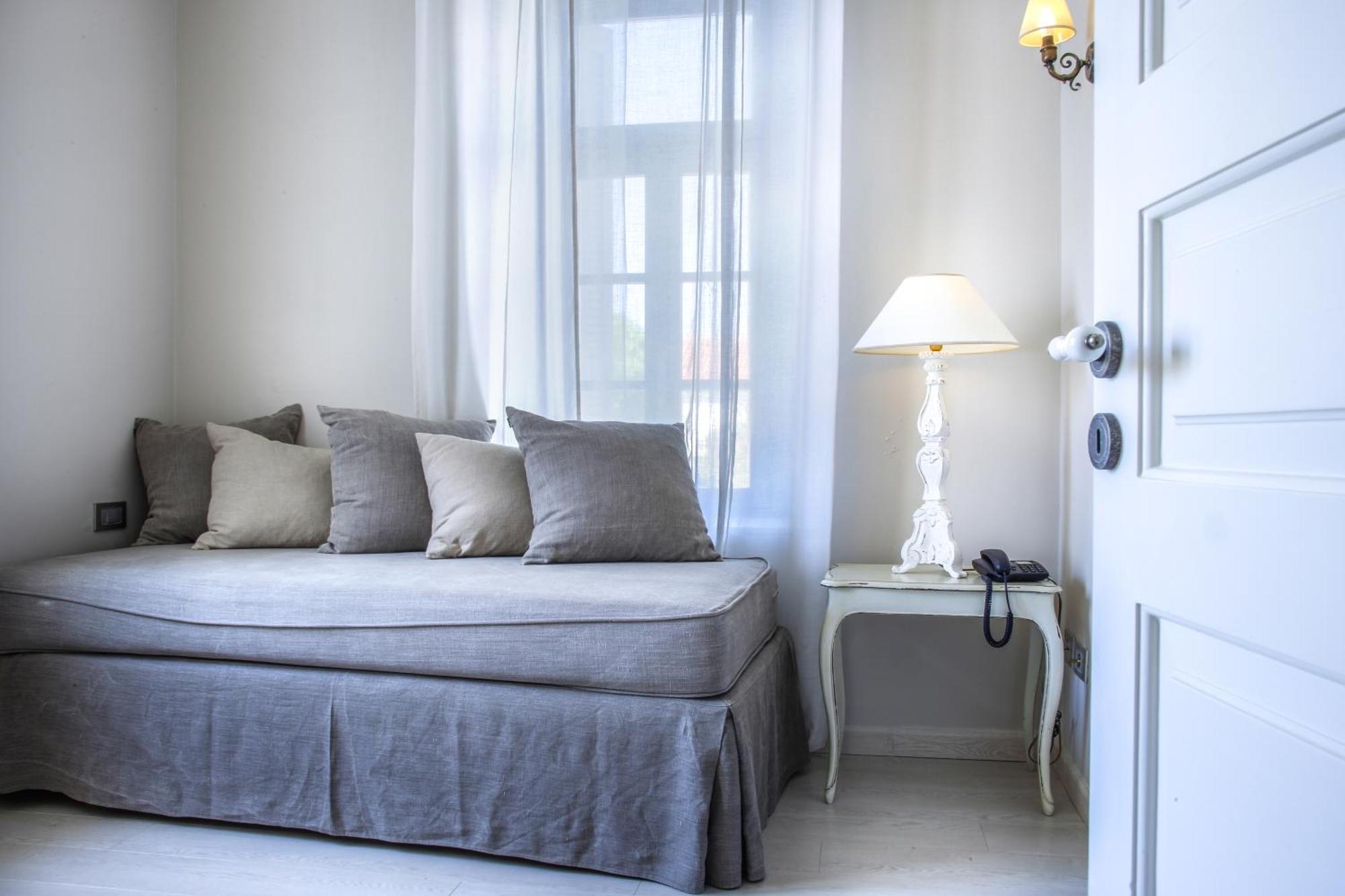 Micra Anglia Boutique Hotel & Spa Ándros Dış mekan fotoğraf